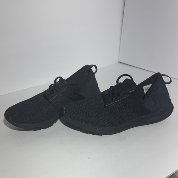 New Balance Men's All-Black Sneakers - Picture 3 of 7